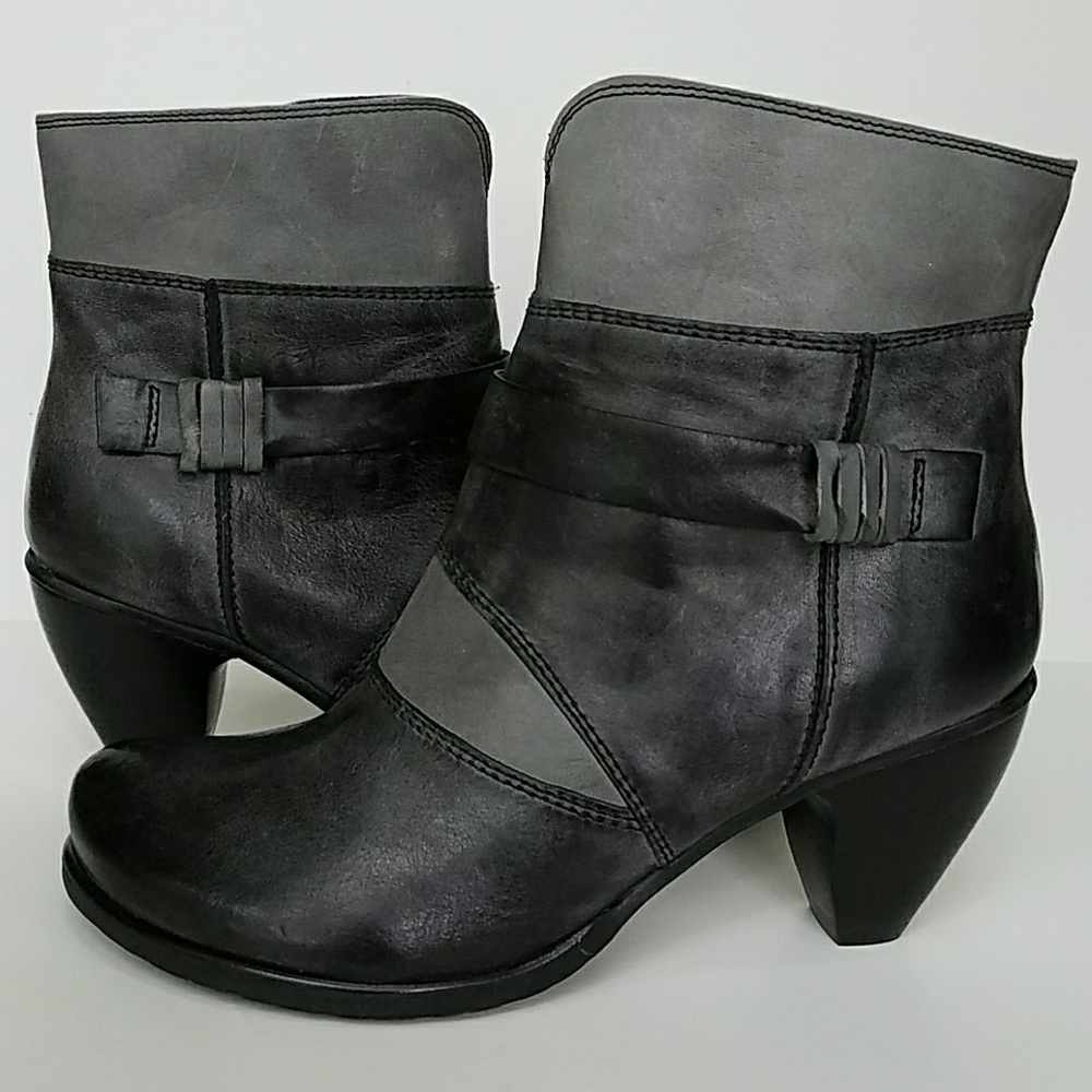 Fidji Distressed Black/Grey Ankle Boots 38